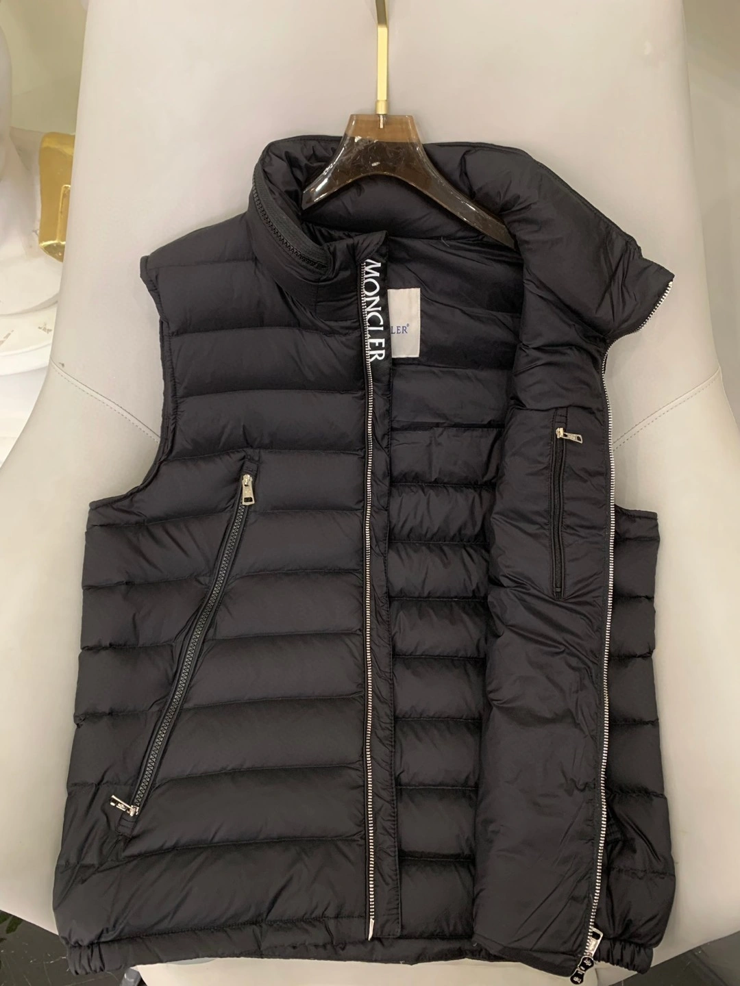 WG.Luxury-- 7o9385r Down vest item:D-F409K0113